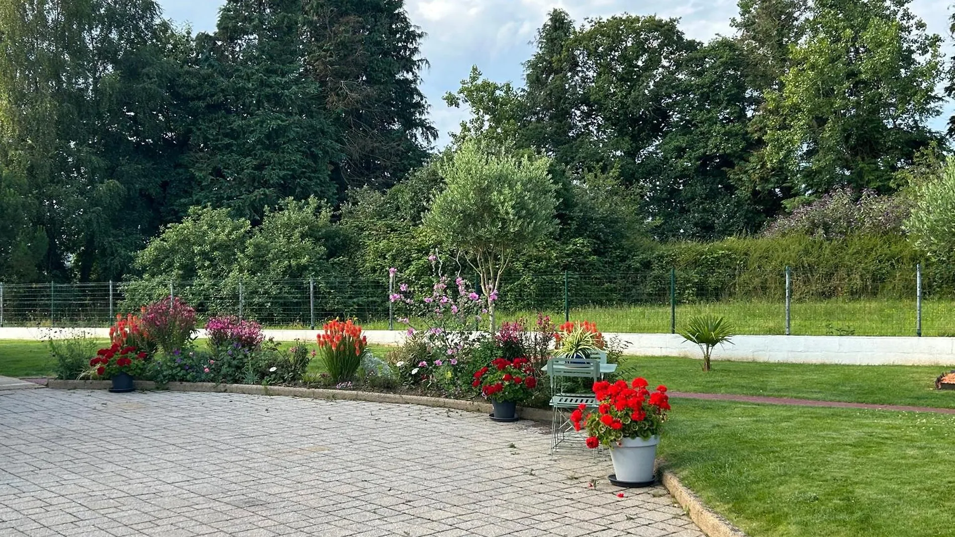 Appartement Deux Chambres Plus Une Chambre Bebe Ou Enfant Maximum Trois Ans A La Campagne Au Calme Cléguérec Frankrijk